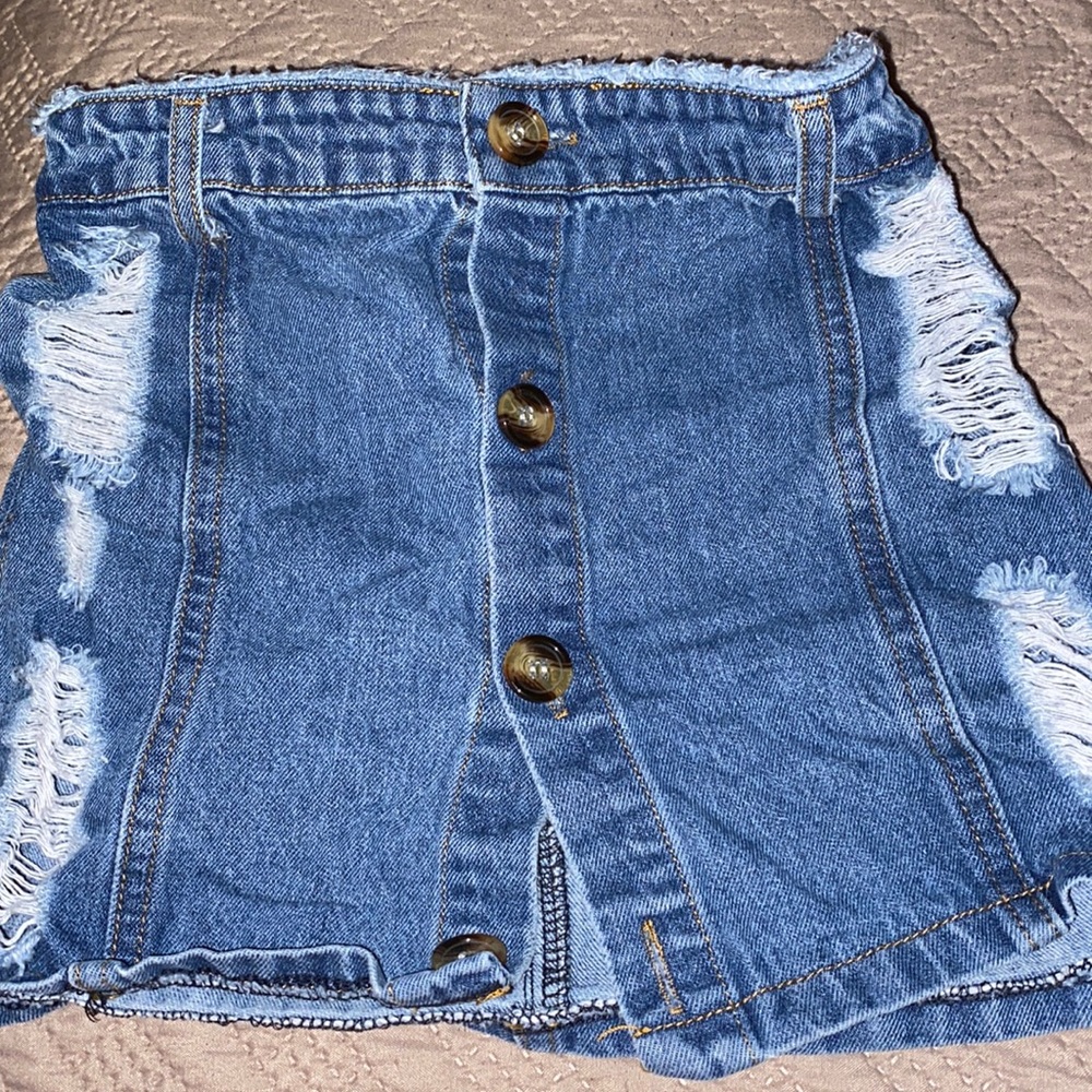 Little Girls Destructed Jean Skirt size 5-6